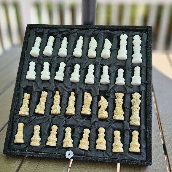 Marble Chess Pieces with Storage Tray, handmade chess pieces, home decor-New - Picture 9 of 11